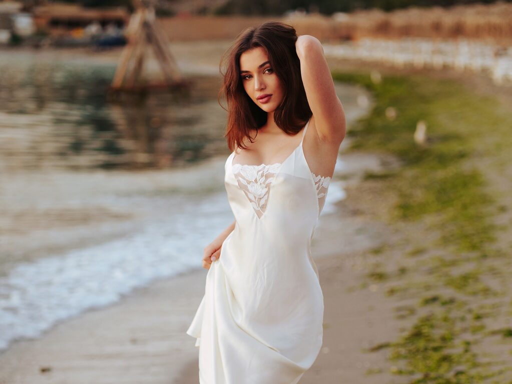 Amavi Bentov — Flirt4Free Photos
