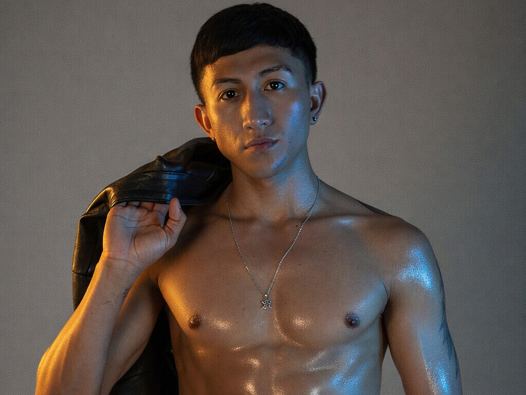 Oliver Arango profile