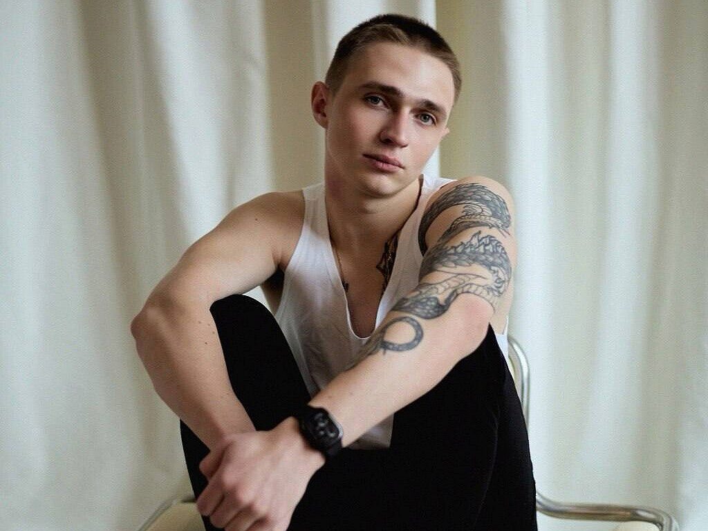 Leon Miller