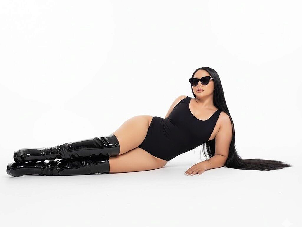 Elisa Connors Live Webcam on Flirt4Free