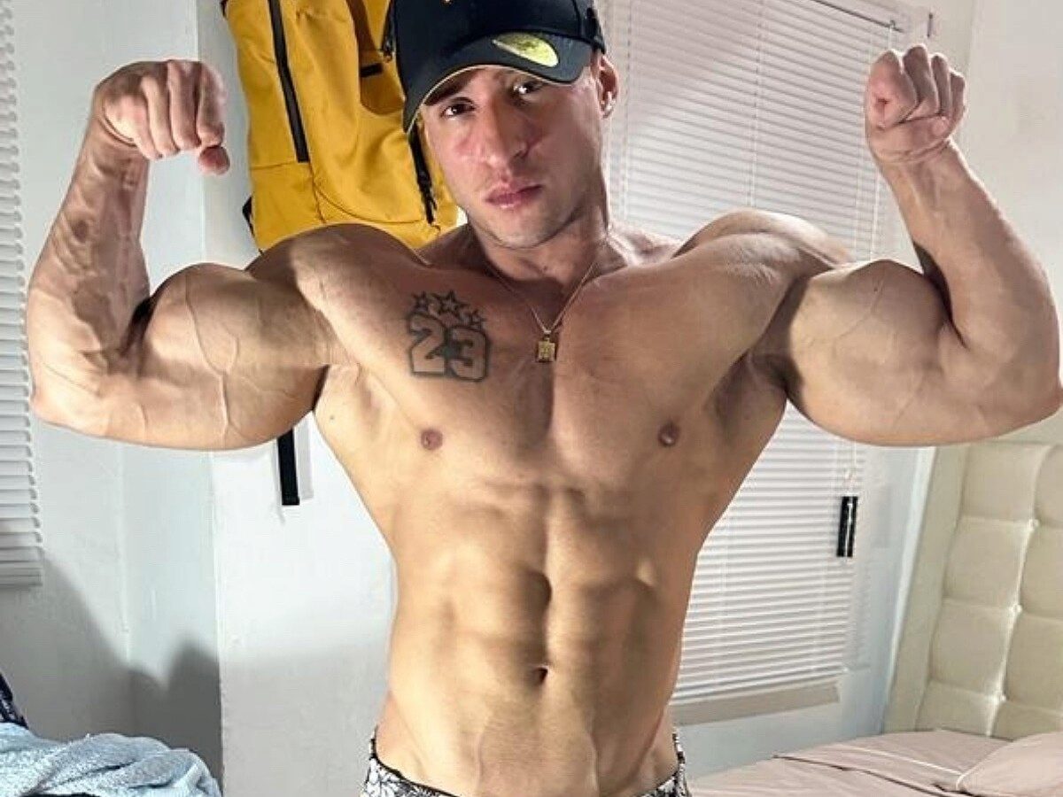 Jhon Nicolas webcam model