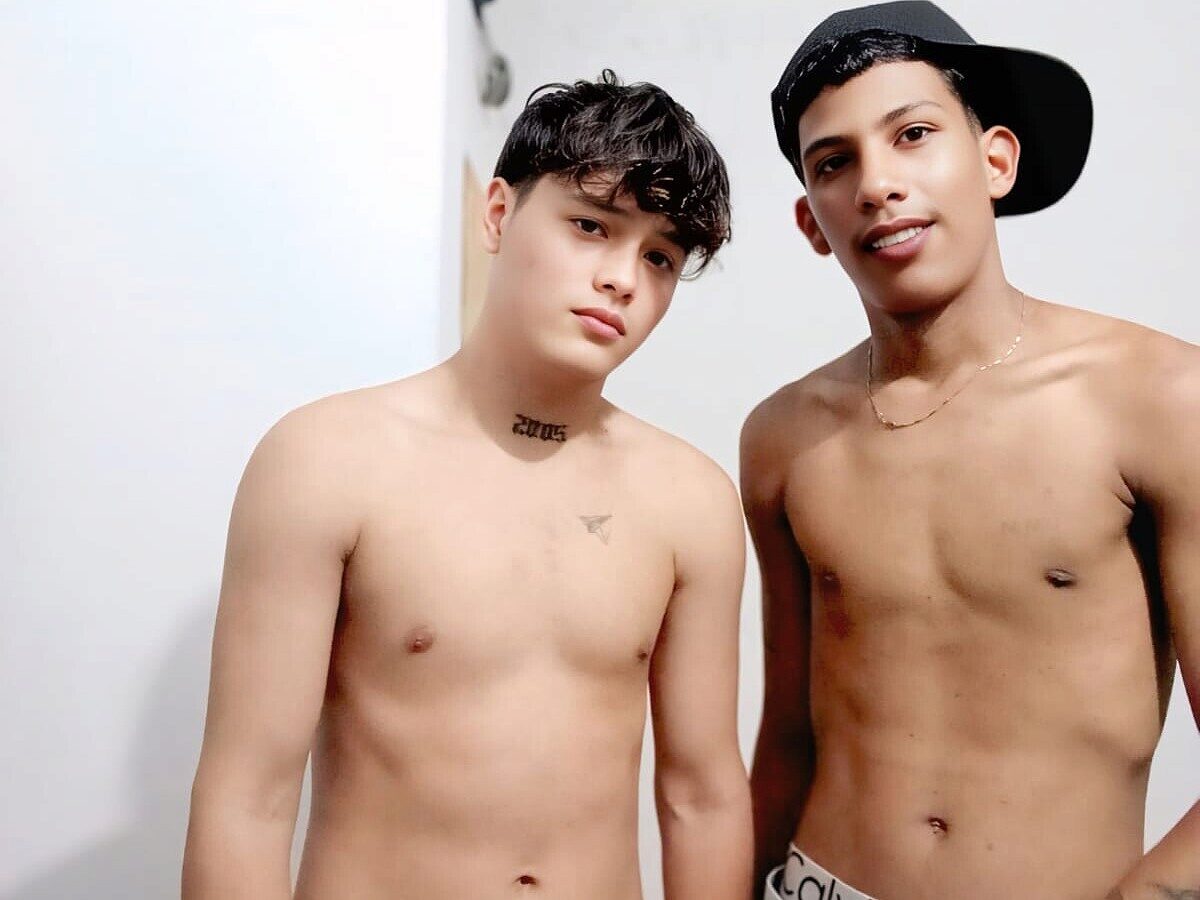 Watch Pleasure Boys live on cam on Flirt4Free