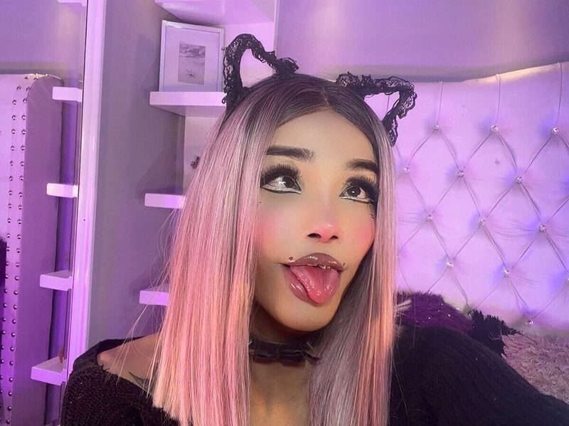 Scarlet Barbieri webcam model