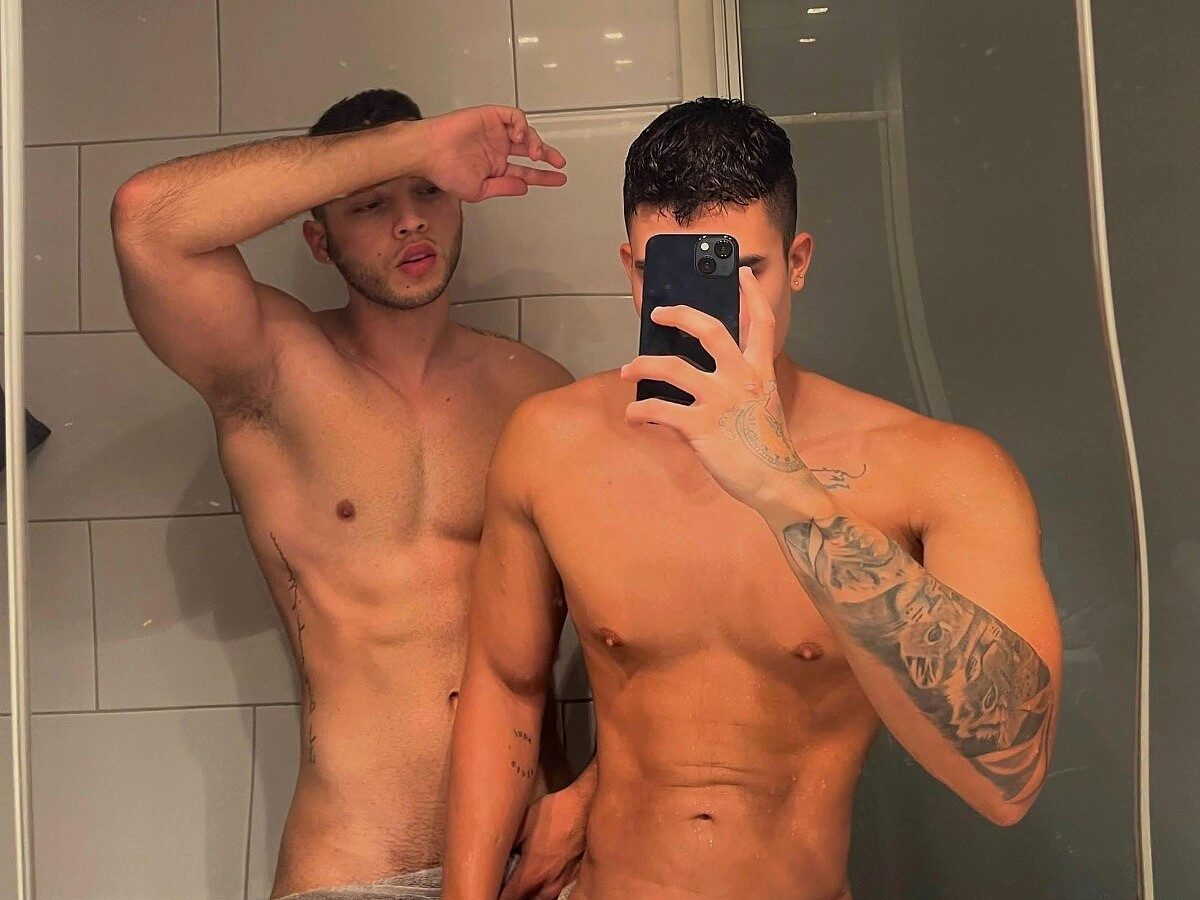 Jhan & Austin Live Cam on Flirt4Free