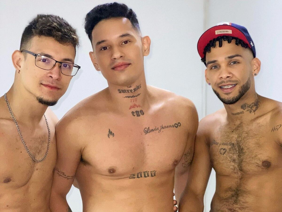 Câmera de sexo com Ernest & Royal & Randy em 1 em 1 câmeras de sexo