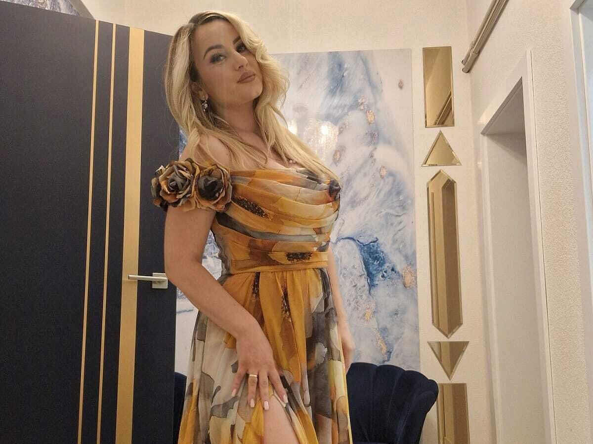 Lara California webcam