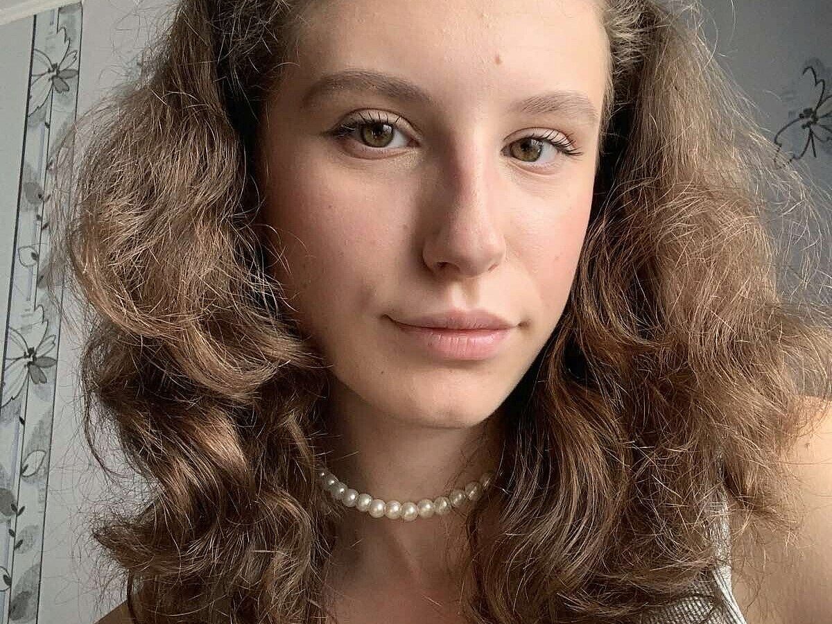 Liliana Shine Live Webcam on Flirt4Free