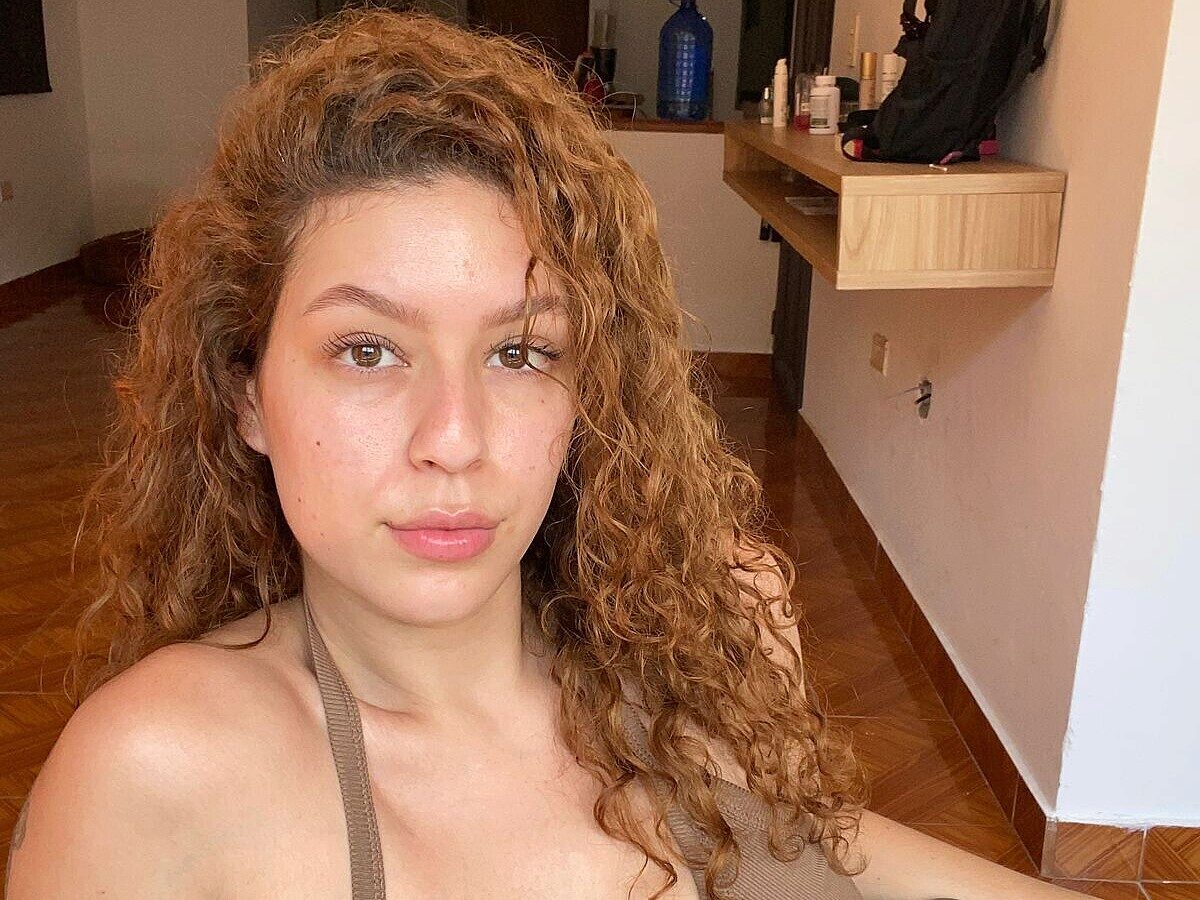 Sofi Castro Live Webcam on Flirt4Free