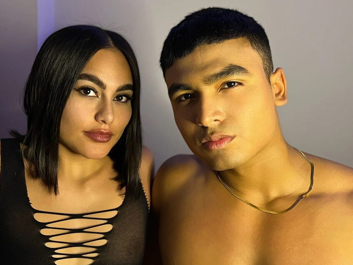 Sophia   Tom Live Chat on Flirt4Free