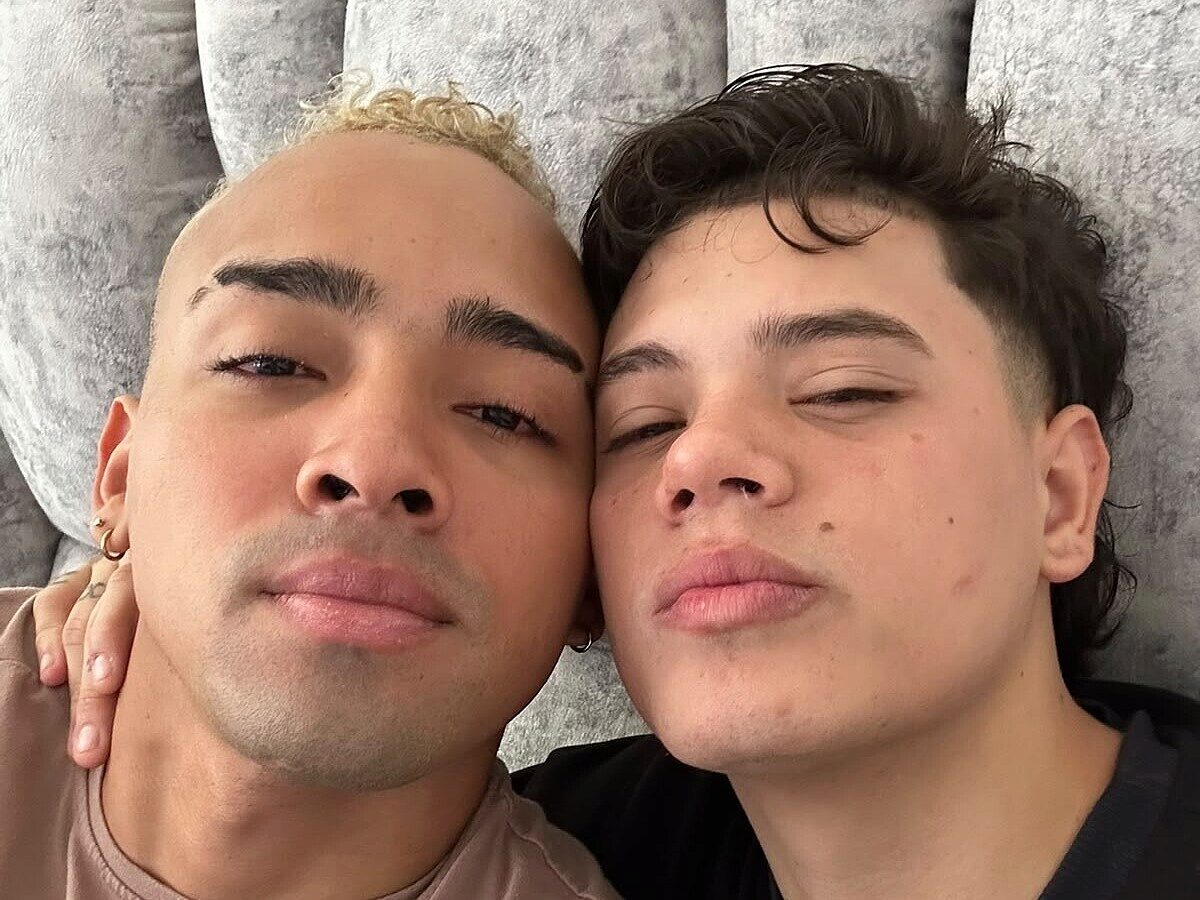 Thiago Cox   Miick Lovell Live Chat on Flirt4Free