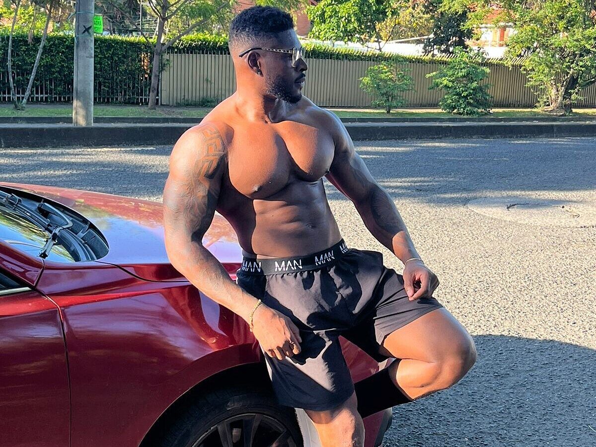 Makonnen Live Webcam on Flirt4Free