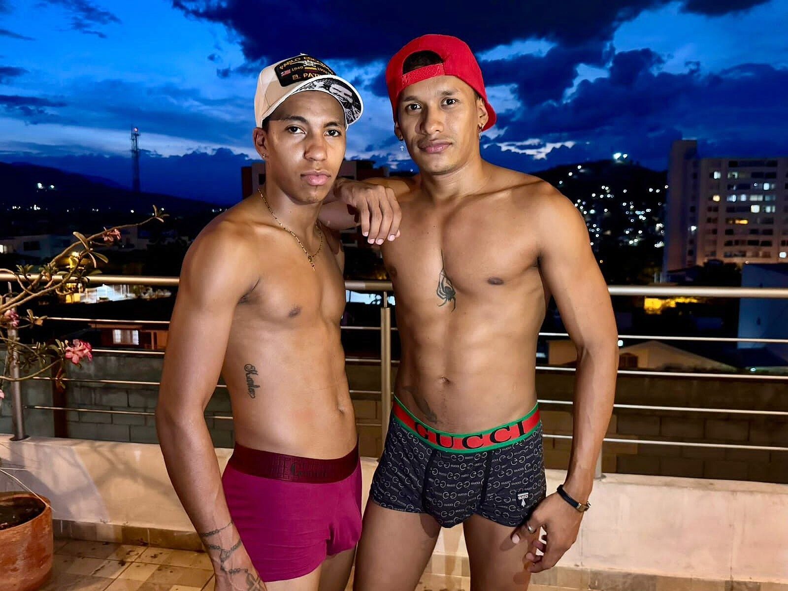 Gonzalo & Stiven Live Cam on Flirt4Free