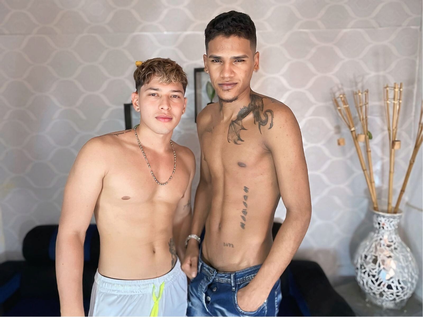 Watch Adrian & Farid live on cam at Flirt4Free