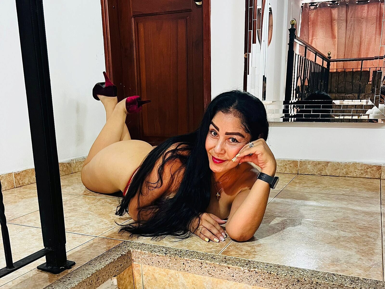 Viki Tomson