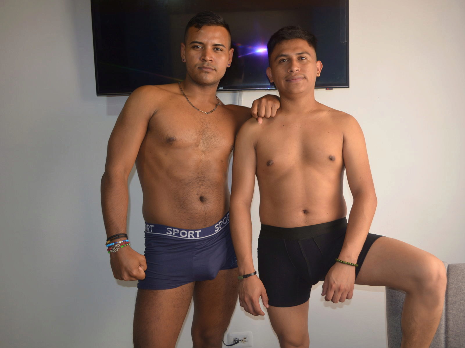 Polo & Yoskar Live Cam on Flirt4Free