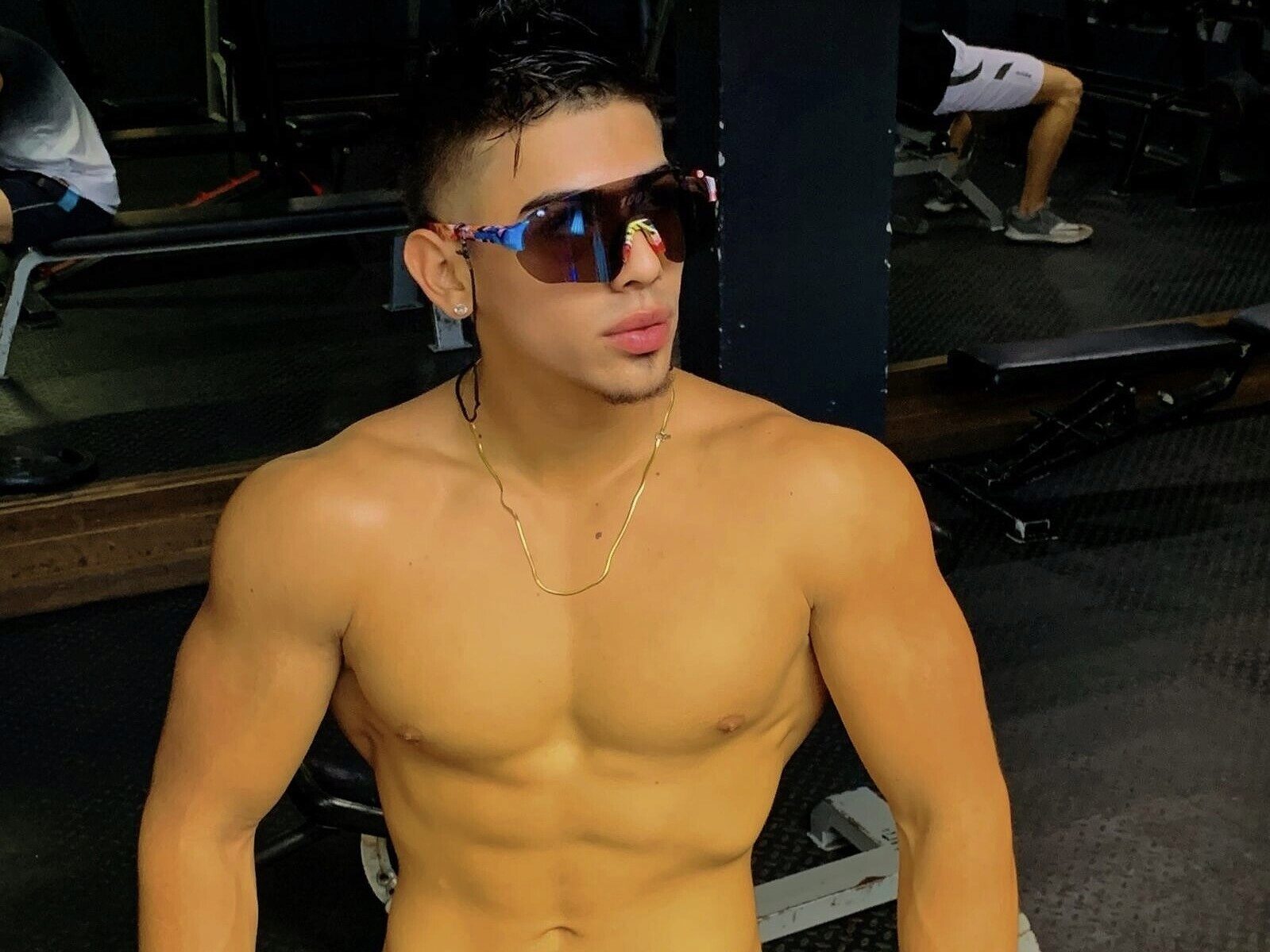 Vinny Oliver profile