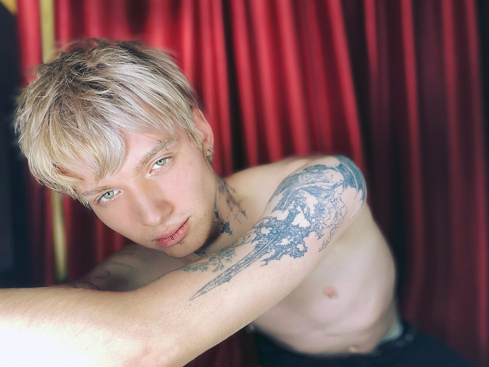 Travis Class profile