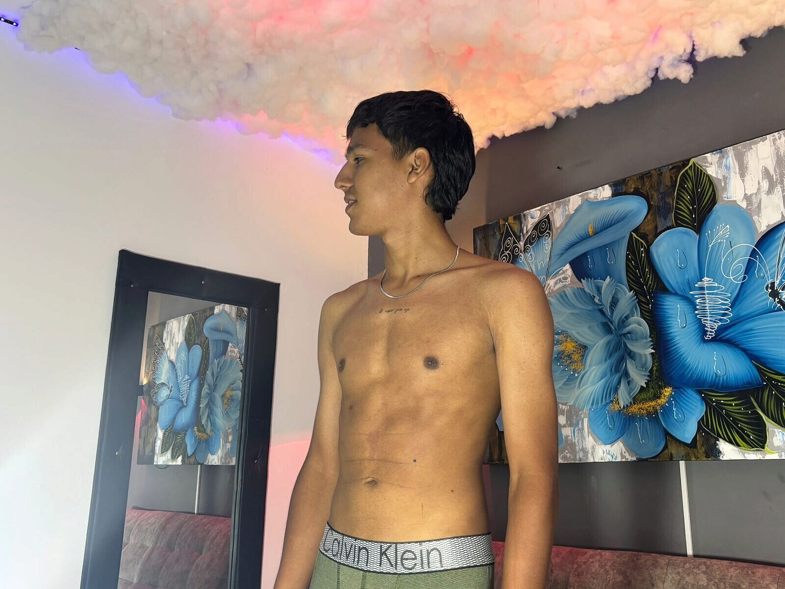 Carl Milton live cam model at Flirt4Free