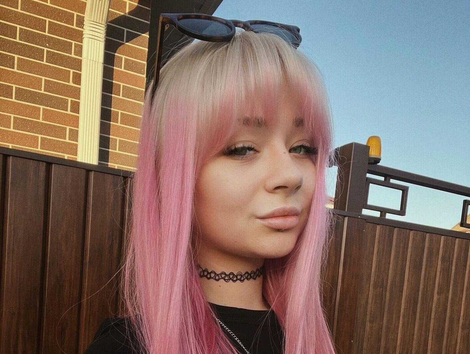 Danielle Myers live cam model at Flirt4Free