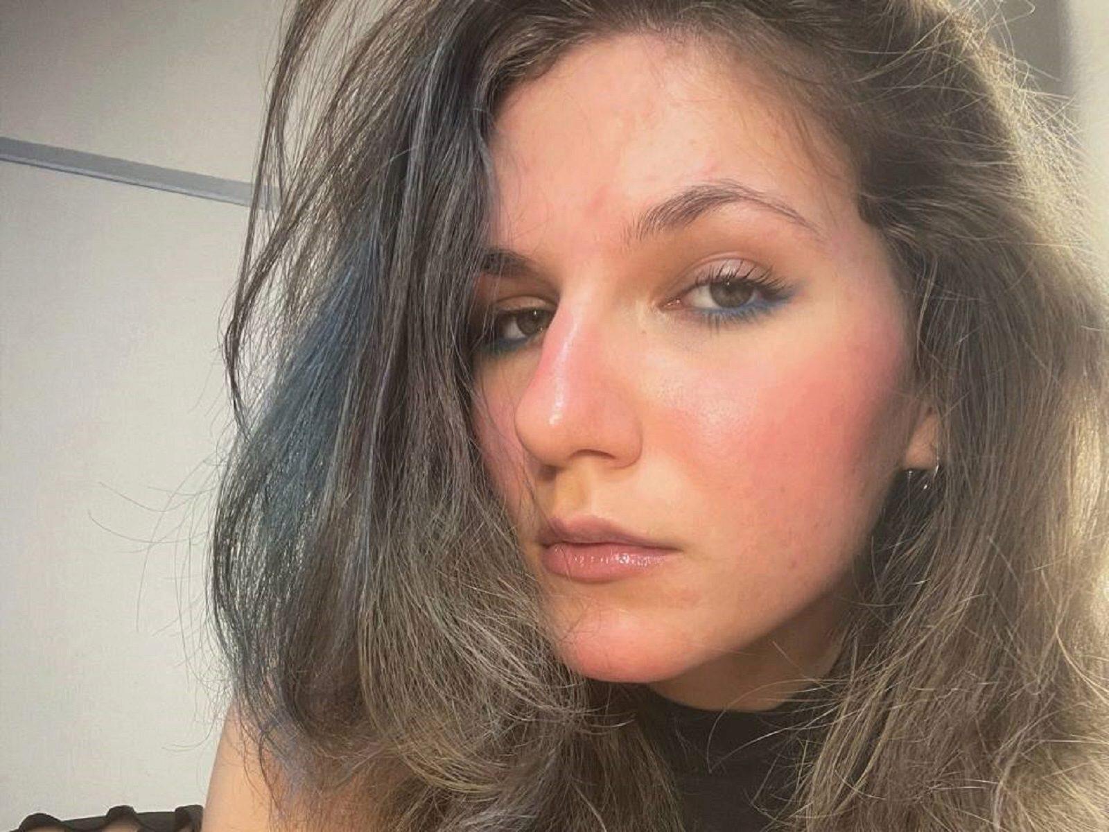 Lilit Evans live cam model at Flirt4Free