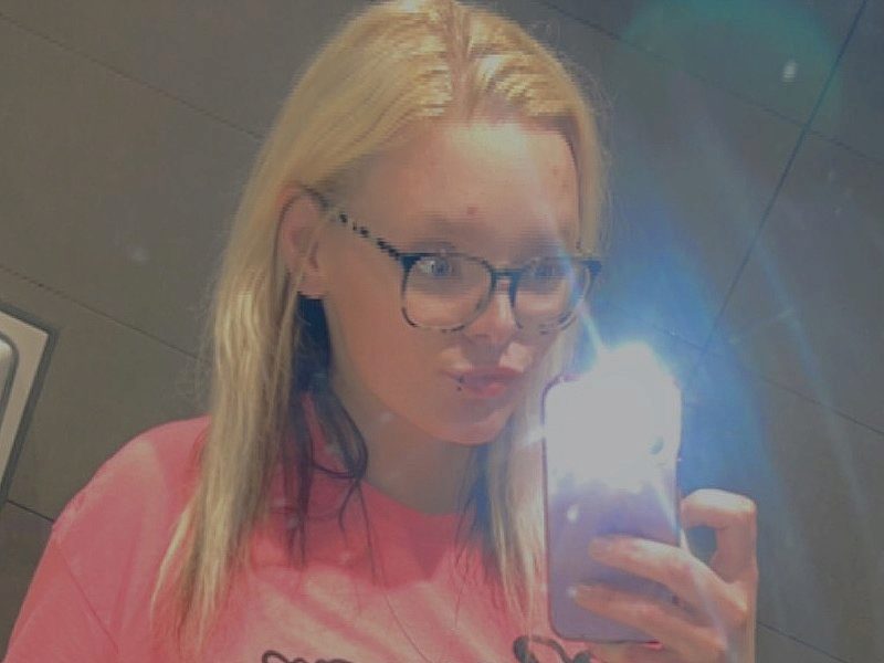 Penelope Ivy Live Chat on Flirt4Free