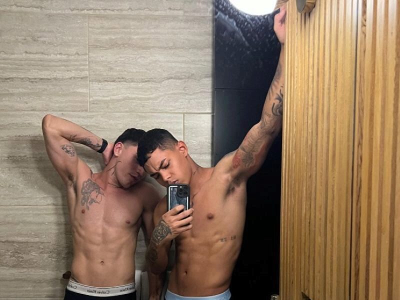 Chris Saenz & Taylor Watson