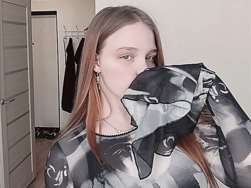 Candace Lir Live Webcam on Flirt4Free