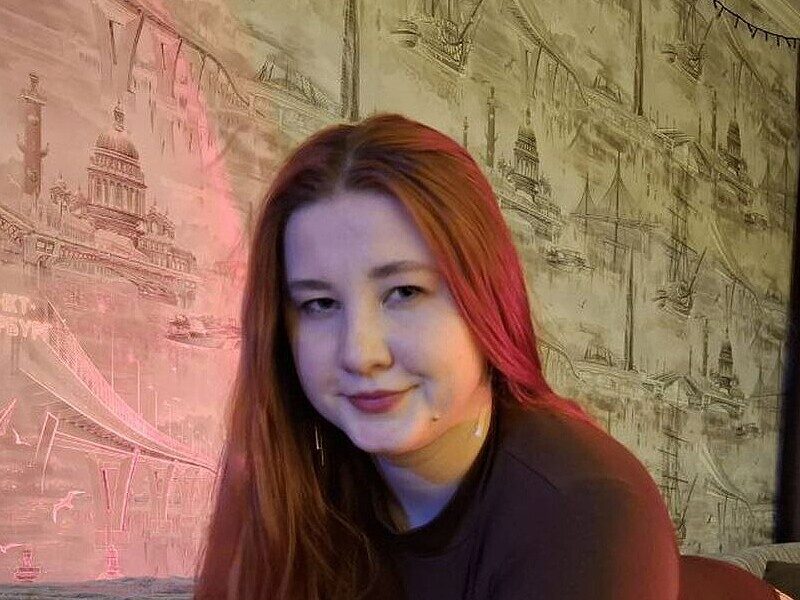 Janice Gray - Flirt4Free cam model profile and statistics