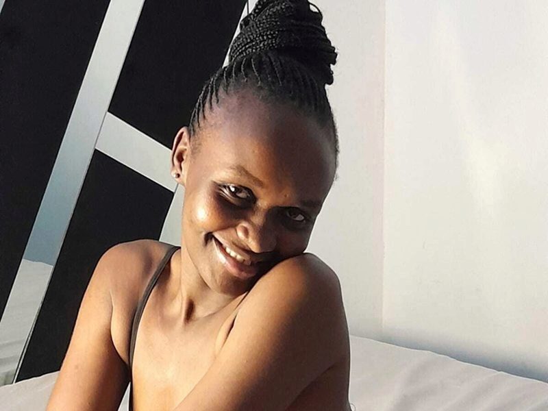 Elsie Hatley — LIVE on Chaturbate