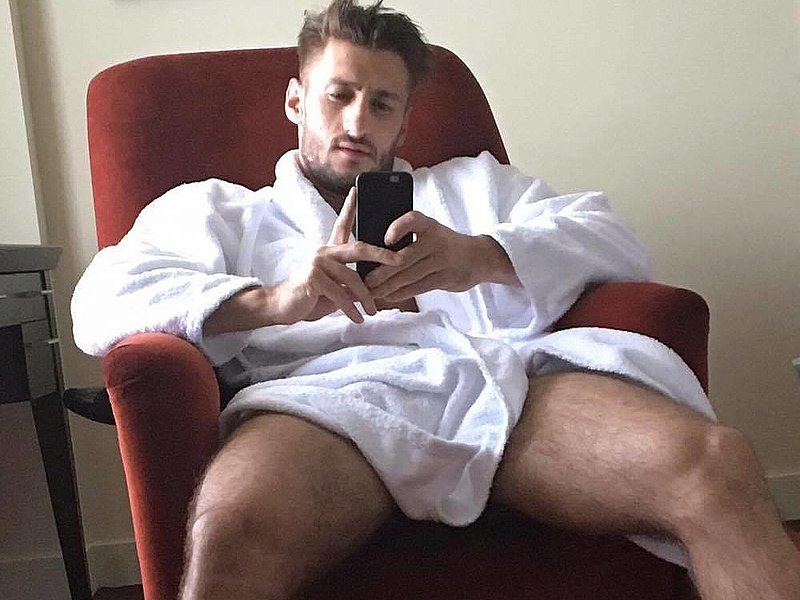 Chris Aron Live Webcam on Flirt4Free