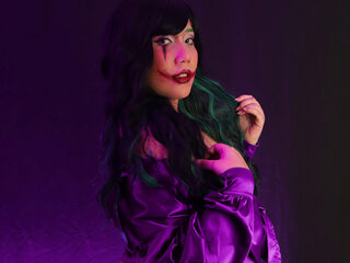 Live Chat with Monika Ortiz on Flirt4Free