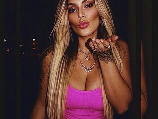 Carolina Doll Baby Live Chat on Flirt4Free