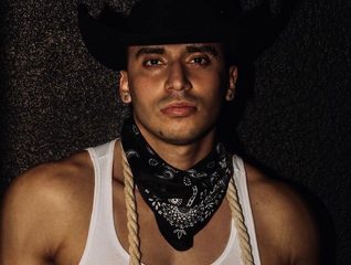 Aron Lake Fit profile