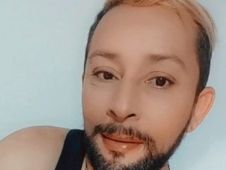 Watch Sammy Jener live on cam on Flirt4Free