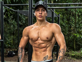 Jacob Jamess Live Cam on Flirt4Free