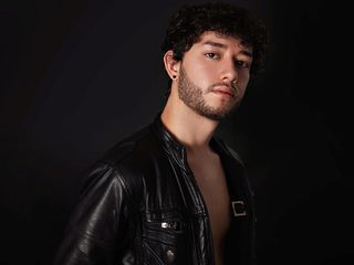 Watch  Jake Grants live on Flirt4Free
