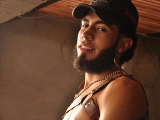 Stev Jason Live Webcam on Flirt4Free