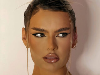 Anais A Live Webcam on Flirt4Free