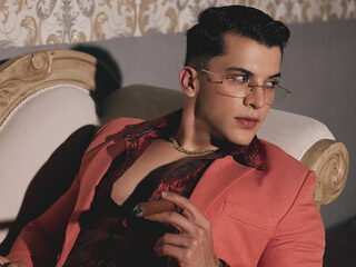 Maximo De La Vega Live Webcam on Flirt4Free