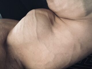 Watch  Danny G live on Flirt4Free