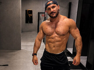 Live Chat with Danny G on Flirt4Free