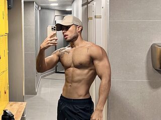 Ethann Brown webcam model