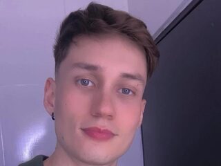 Marlon Brandon profile