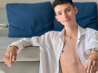 Caméra sexe avec Vicente Ferrer sur 1 sur 1 sex cams