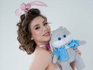 Naomi Bea Live Webcam on Flirt4Free