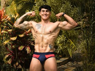 Taylor Mclane Live Cam on Flirt4Free