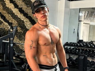 Aaron Bain profile