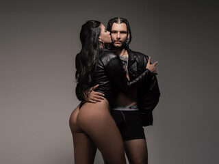 Clio & Tadeo Live Webcam on Flirt4Free