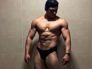 Watch  Scott Milleer live on cam at Flirt4Free