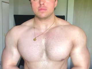 Scott Milleer live cam model at Flirt4Free